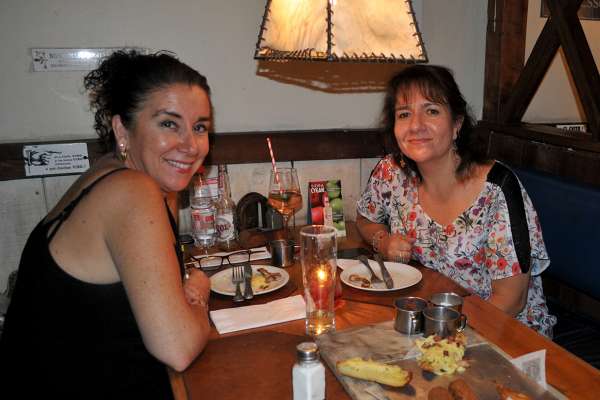raquel rios y elke toscacana