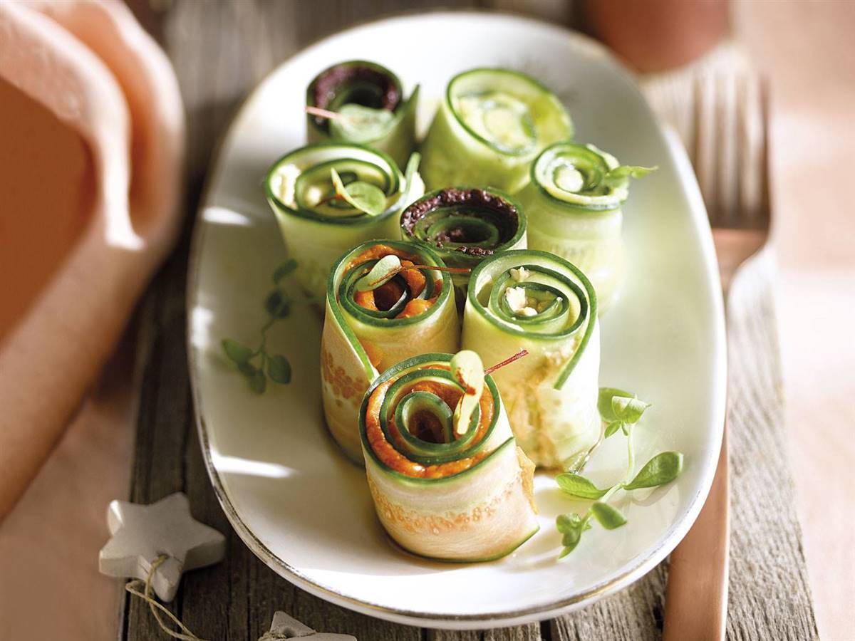 Rollitos de pepino con patés vegetales