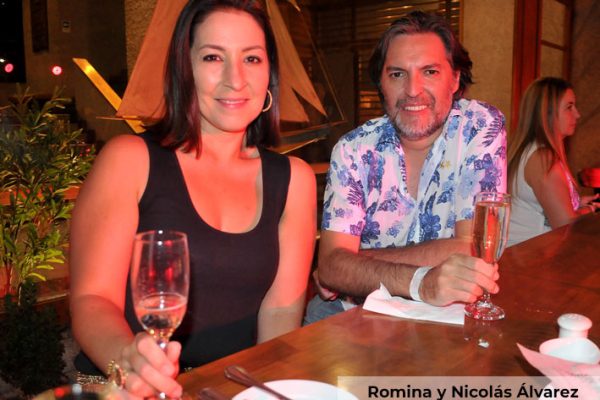 Revista VDS Chicureo Romina y Nicolás Álvarez