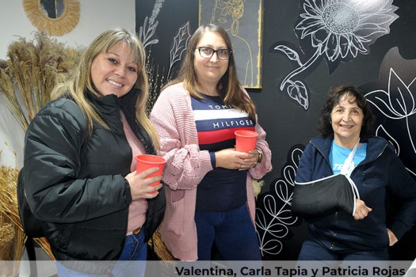 Revista VDS Chicureo Valentina, Carla Tápia y Patricia Rojas
