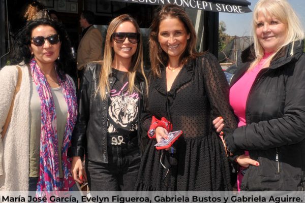 Revista VDS Chicureo, Yamana Store Chicureo - María José García, Evelyn Figueroa, Gabriela Bustos y Gabriela Aguirre_