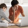 Revista VDS Chicureo, Estudio revela que usar el celular frente a tus hijos afecta su apego, provoca ansiedad y dificulta su desarrollo cognitivo